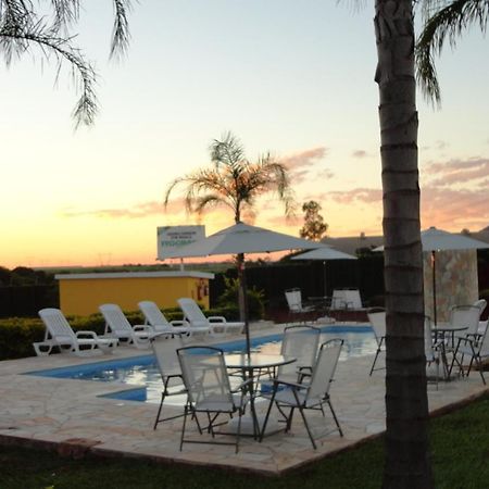 Hotel Green Village Jardinópolis Buitenkant foto