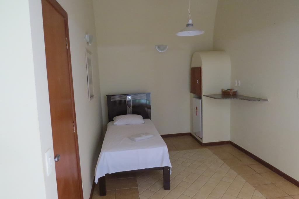 Hotel Green Village Jardinópolis Kamer foto