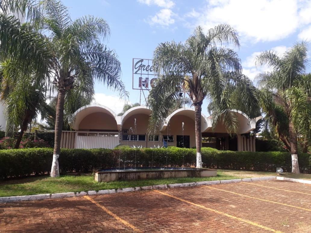 Hotel Green Village Jardinópolis Buitenkant foto